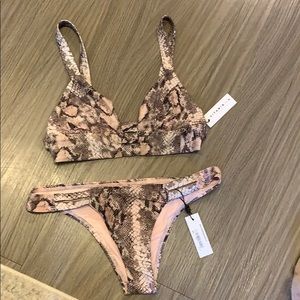 NWT Vitamin A Nuetra Bikini Set